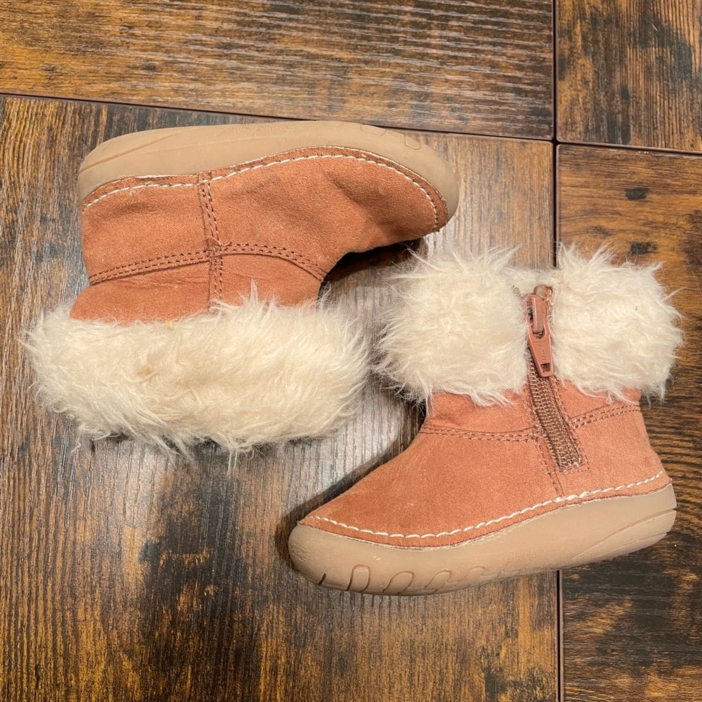 The Cutest Fuzzy Boots